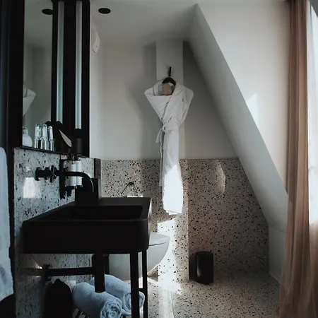 National Des Arts Et Métiers Hotel 4*