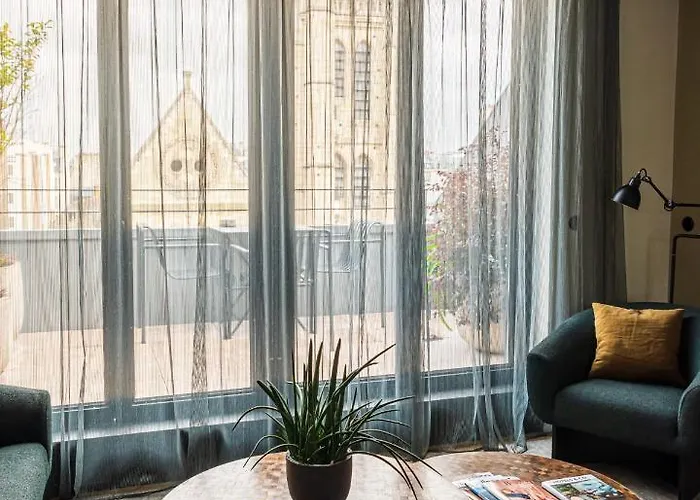 National Des Arts Et Metiers 4*