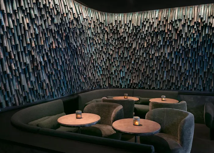 Отель National Des Arts Et Metiers