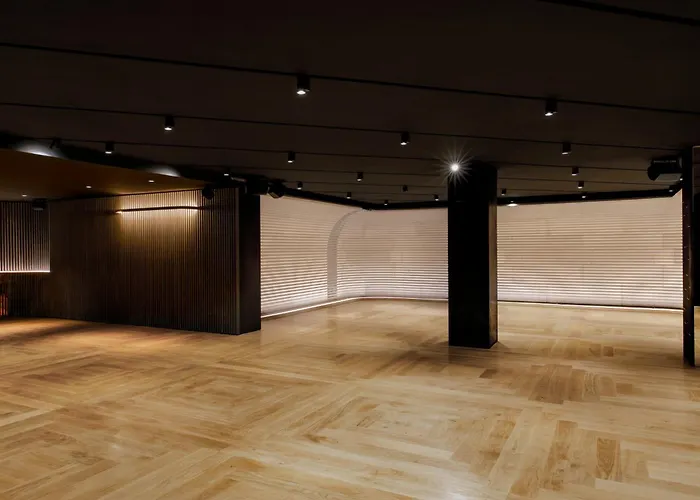 Отель National Des Arts Et Metiers Париж