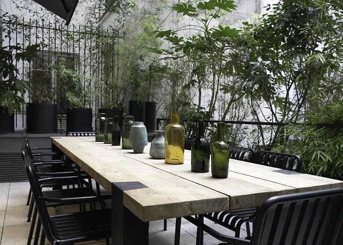 Отель National Des Arts Et Metiers 4*