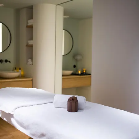 מלון National Des Arts Et Metiers פריז